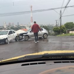 Acidente de trânsito é registrado no bairro Santa Cruz, em Cascavel