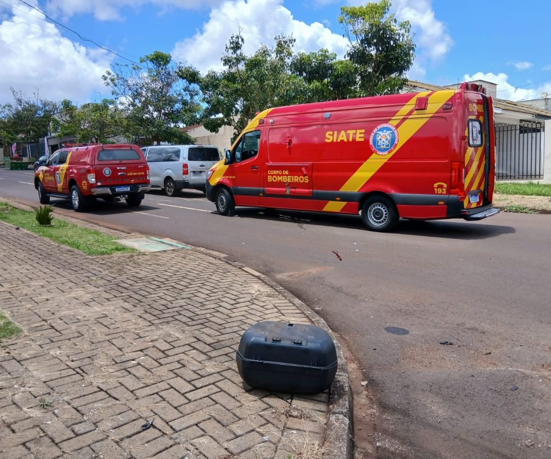 Motociclista fica em estado grave ao colidir com van no Coqueiral