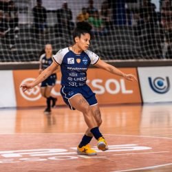 Stein Cascavel enfrenta o Londrina pelo jogo de ida da semifinal do Campeonato Paranaense