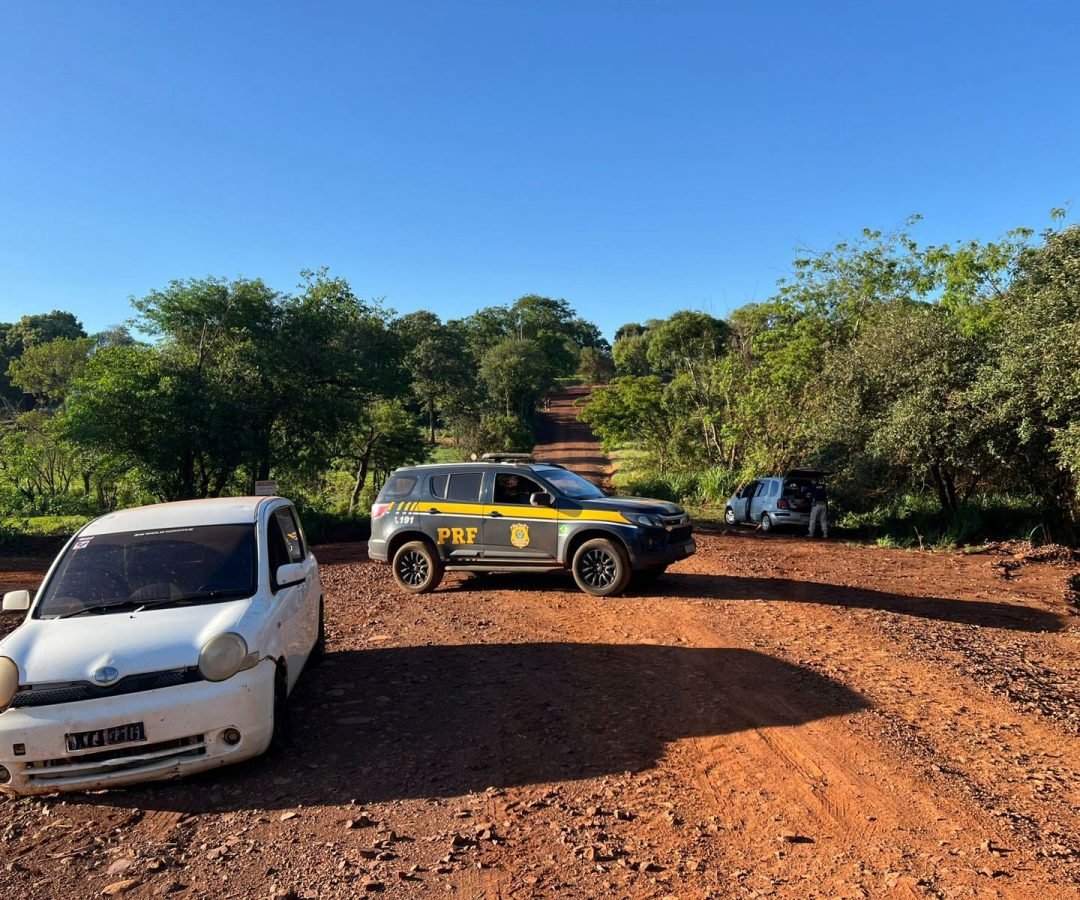 PRF intercepta comboio de contrabandistas em Cascavel