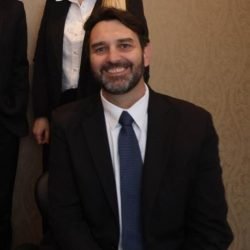 Eduardo Lazarini assume interinamente a presidência da OAB Cascavel durante o mês de novembro