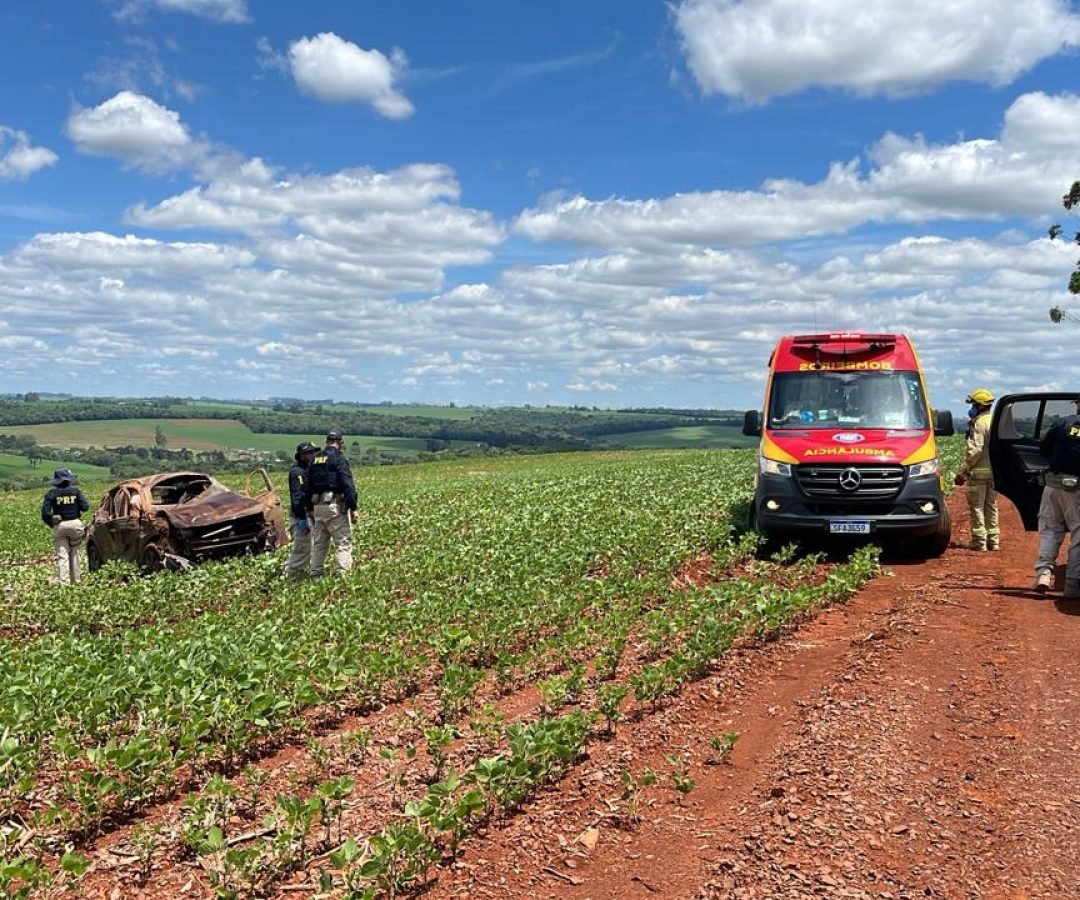 Capotamento é registrado na BR-369