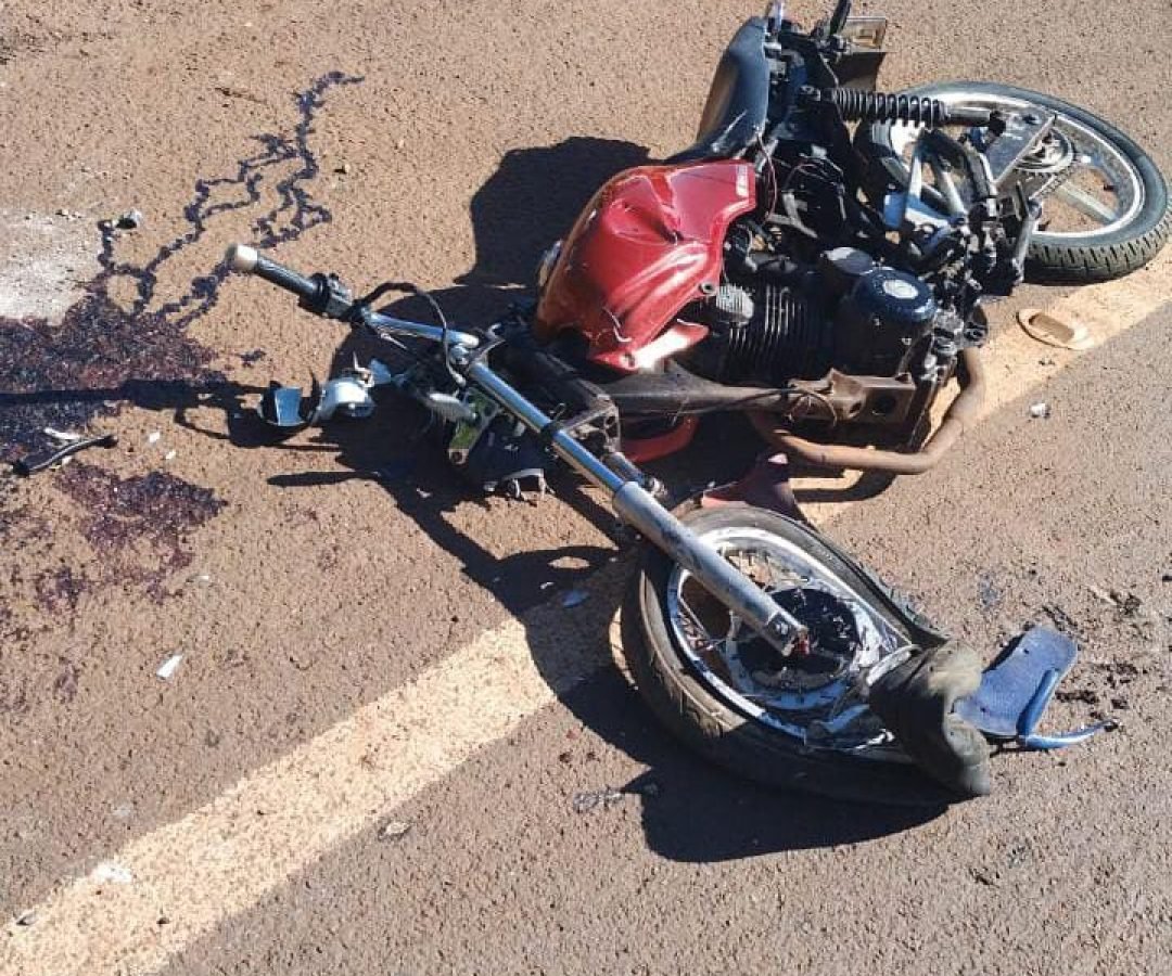 Sem CNH, adolescentes ficam gravemente feridos em acidente na PR-484