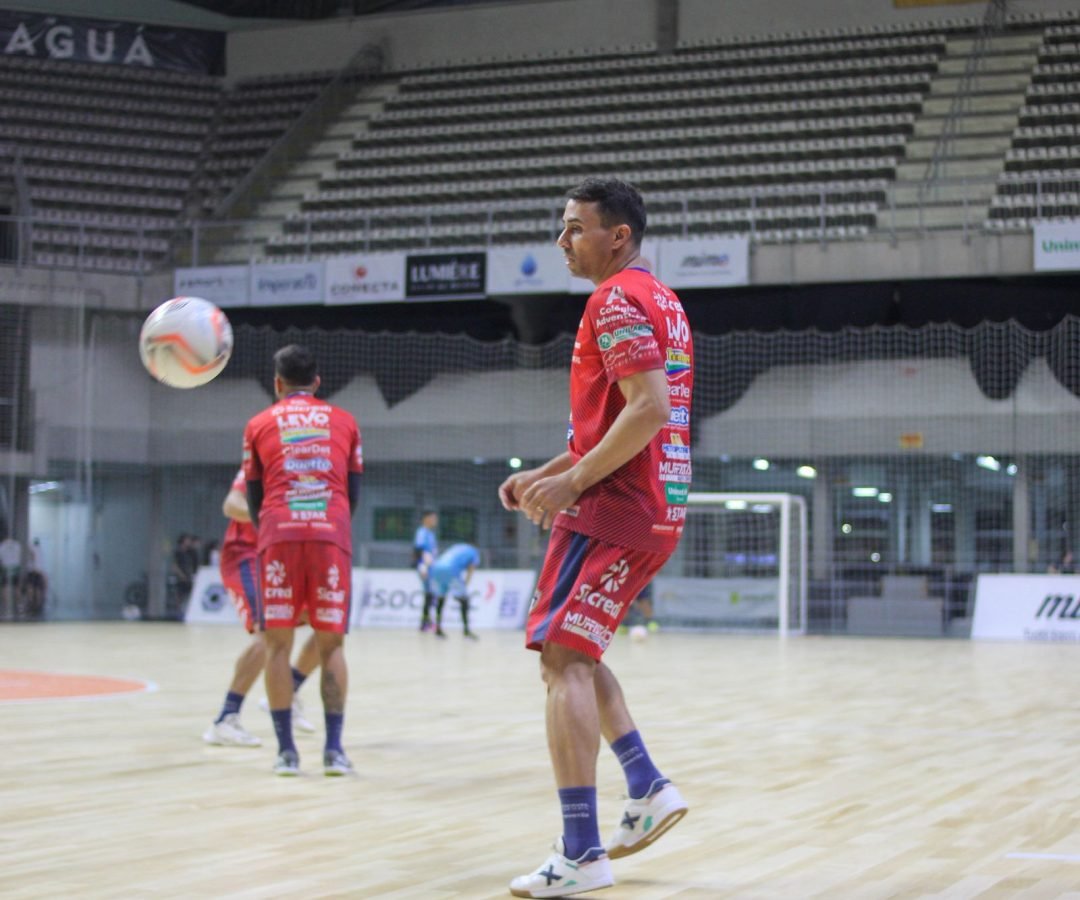 Cascavel Futsal confirma renovação do ala Zequinha para a temporada 2026