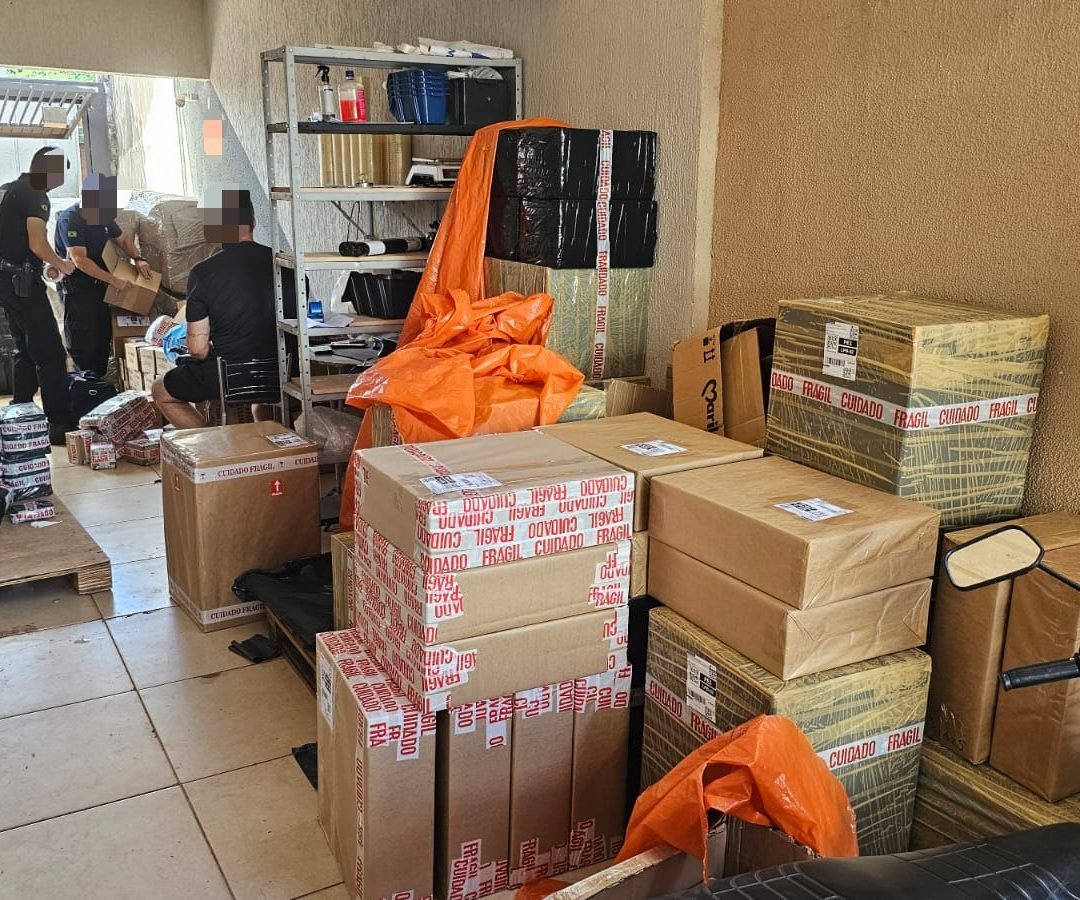 Operação Black Friday da Receita Federal apreende R$ 550 mil em mercadorias em plataforma de e-commerce