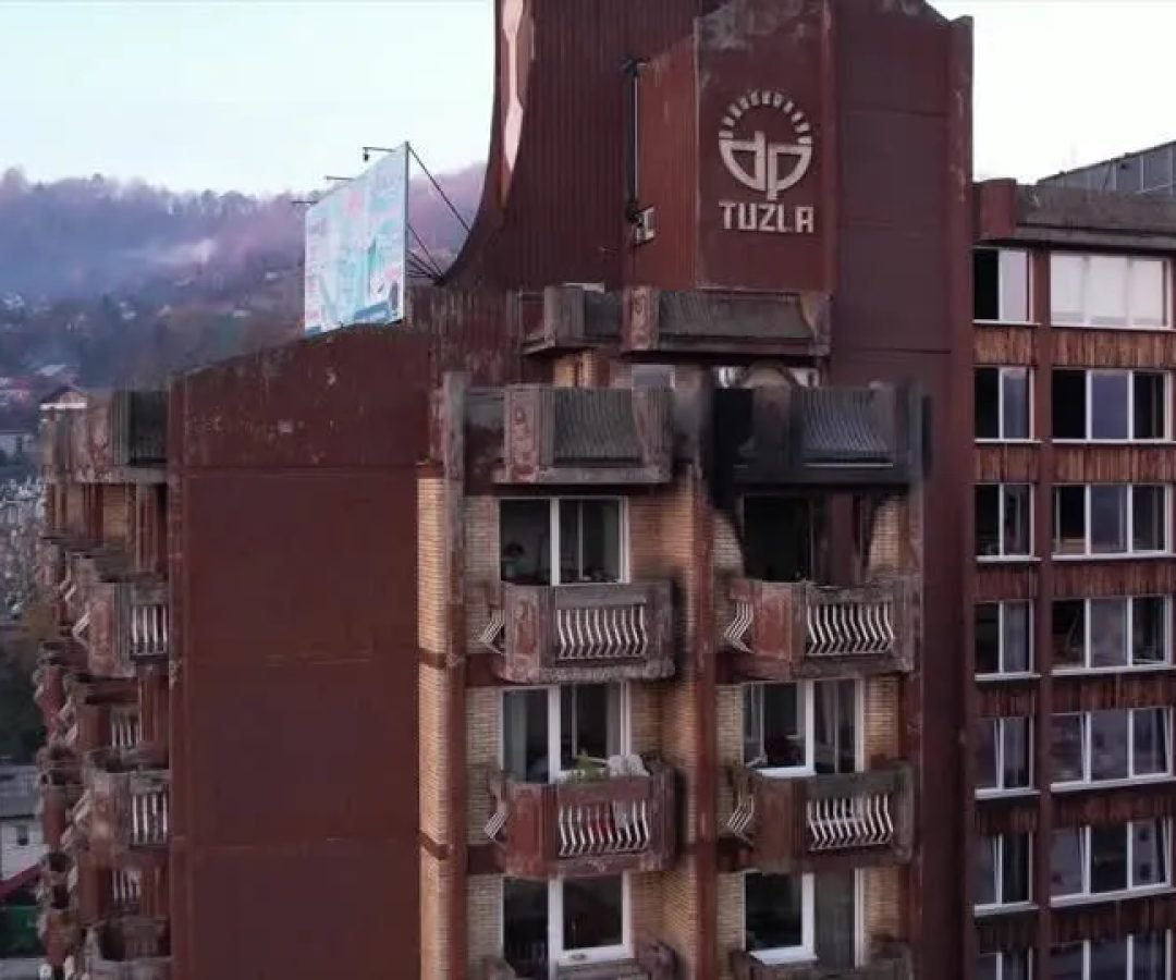 Incendio-atinge-lar-de-idosos-na-Bosnia.jpg