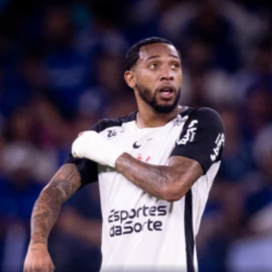 Jose-Martinez-volante-do-Corinthians-e1770759320826.png