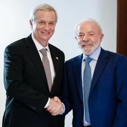 Lula-se-reune-com-presidente-eleito-do-Chile-Jose-Antonio-Kast-na-Cidade-do-Panama.jpg