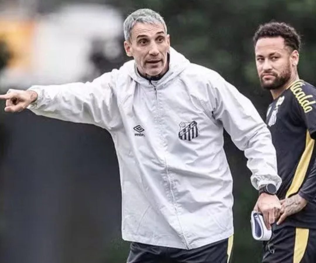 Neymar-e-Vojvoda-em-treino-do-Santos.jpg