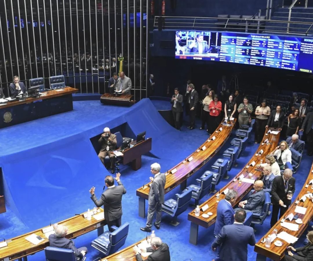 PLENARIO-SENADO-16-12-25.jpg