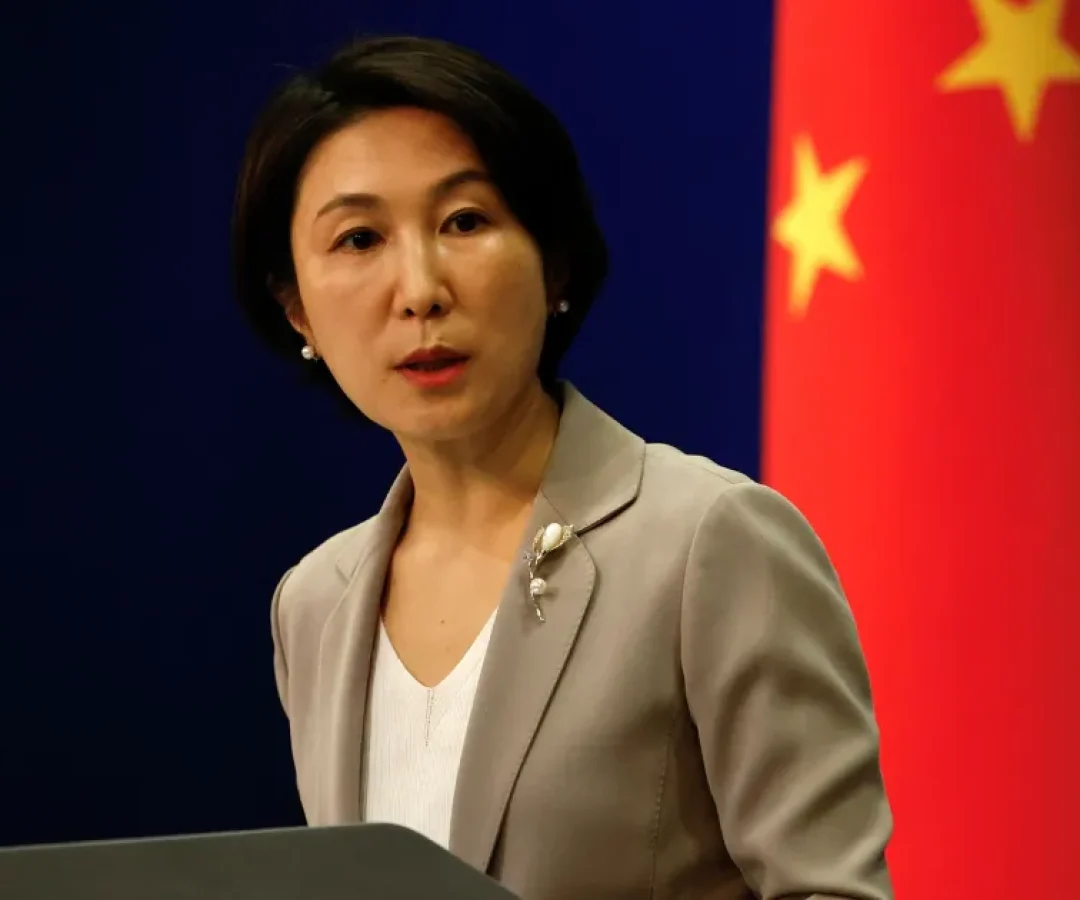 Porta-voz-do-Ministerio-das-Relacoes-Exteriores-da-China-Mao-Ning-durante-entrevista-coletiva-em-Peq.webp
