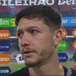 Rodrigo-Garro-detonou-o-gramado-da-Arena-da-Baixada.jpg