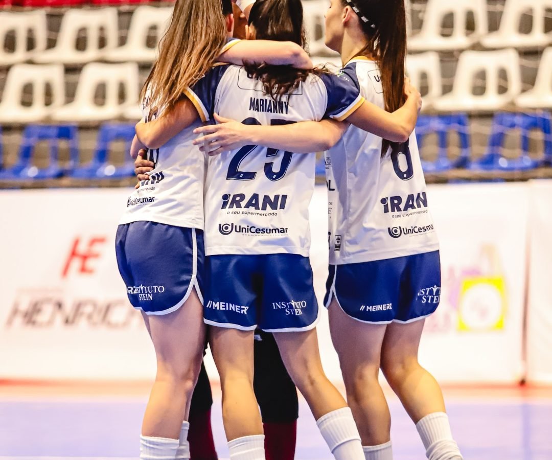 Stein Sub-20 conquista vantagem no jogo de ida da semifinal do Paranaense Série Prata