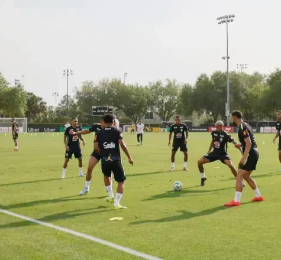 Treino-da-Selecao-Brasileira.webp.webp