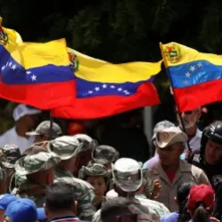 Venezuela-mobiliza-milicia-em-resposta-ao-envio-de-navios-de-guerra-dos-EUA-1