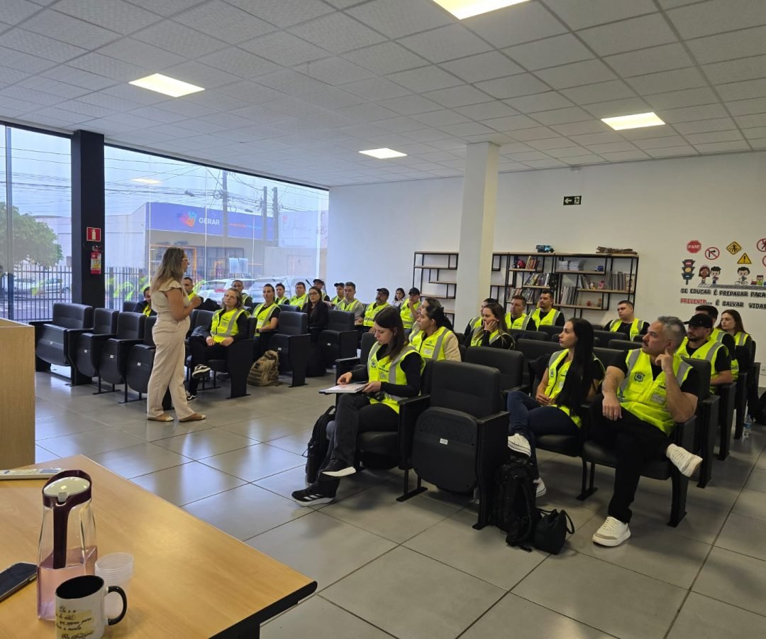 Novos agentes de mobilidade iniciam curso de formação em Cascavel