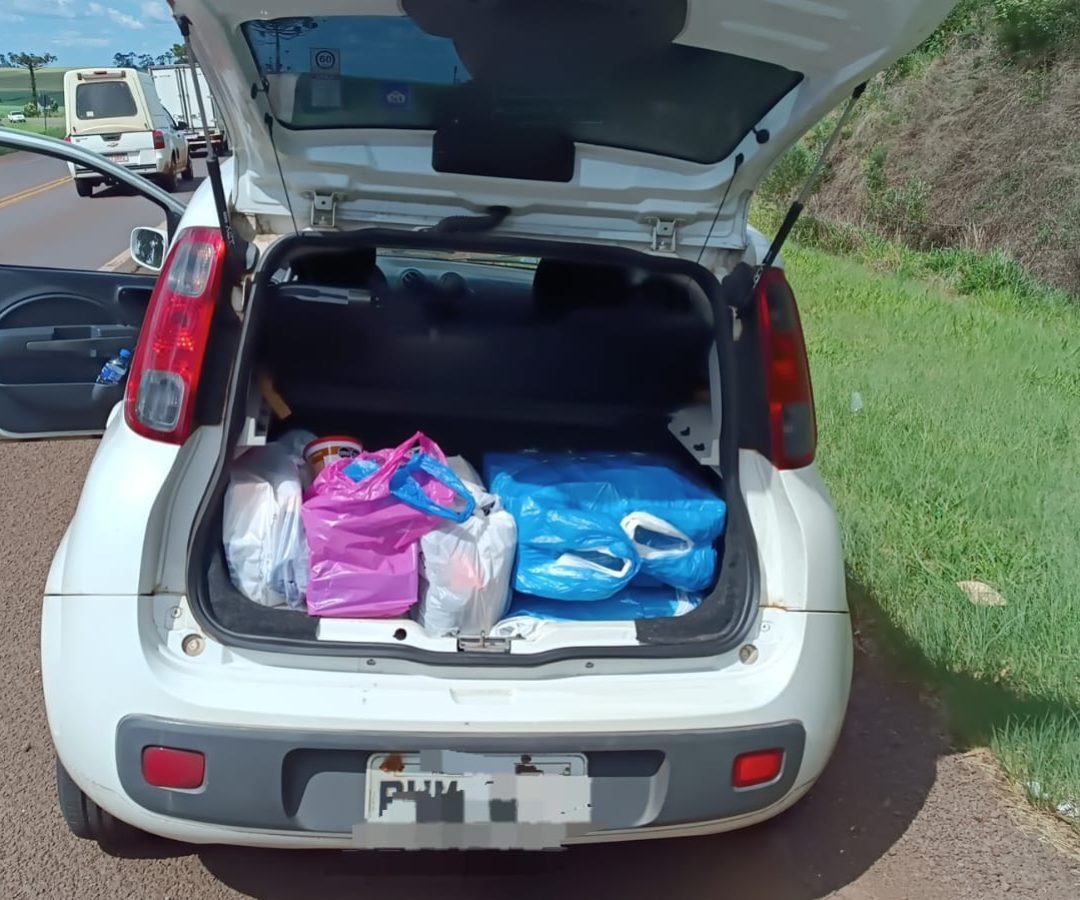 PM apreende mercadorias de descaminho após abordagem na BR-369, em Cascavel