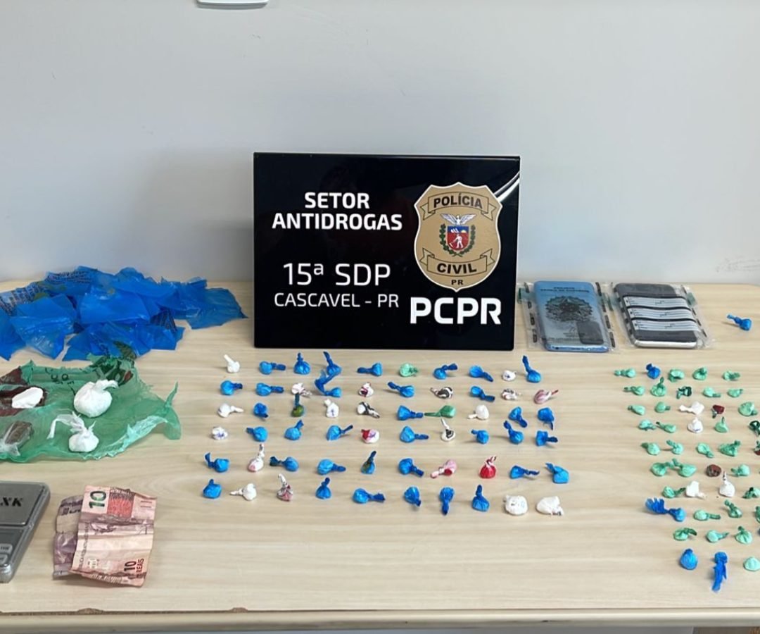 Polícia Civil prende duas mulheres por tráfico de drogas no bairro Clarito, em Cascavel