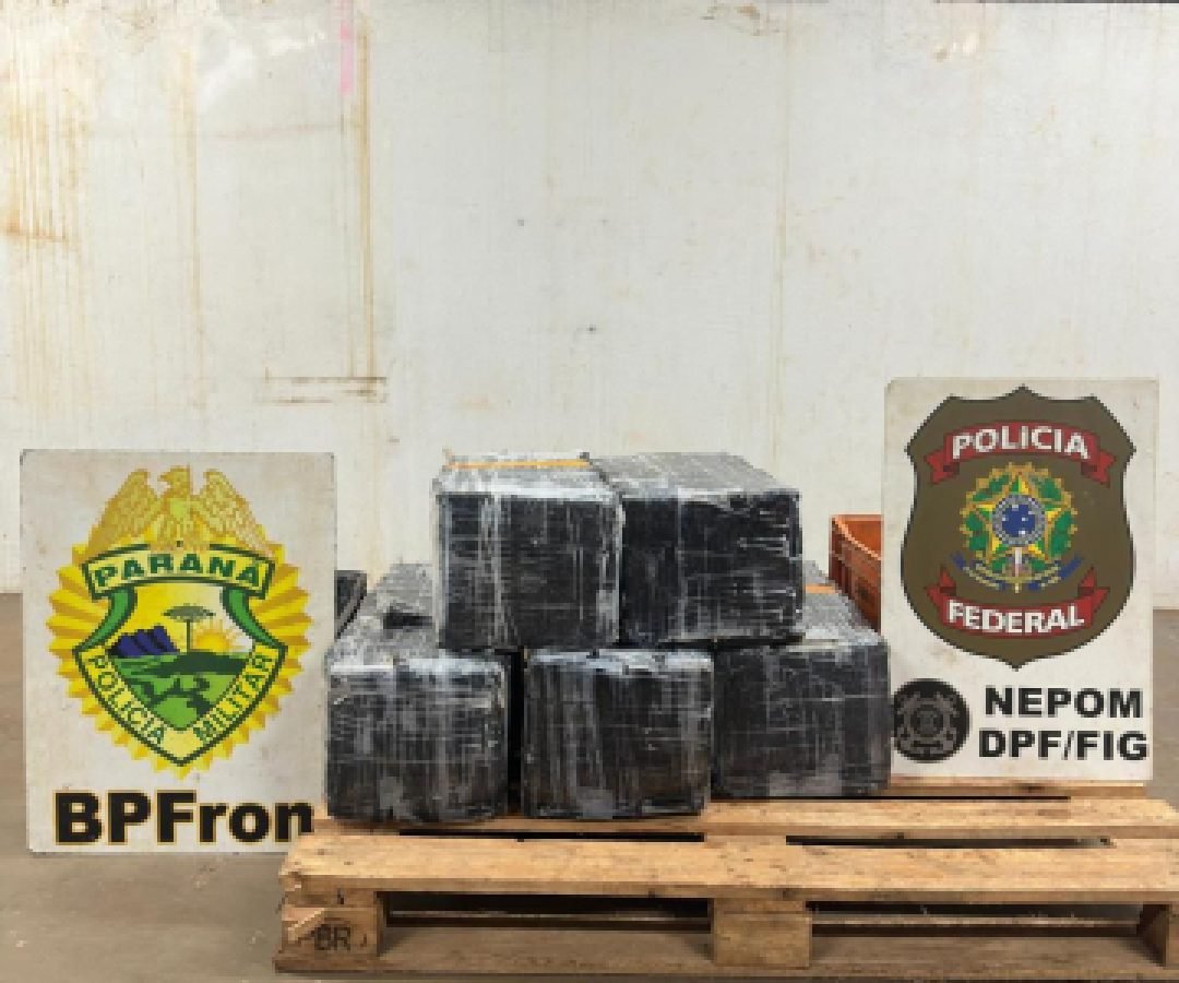 Ação conjunta apreende mais de 150 kg de maconha em porto clandestino de Foz do Iguaçu