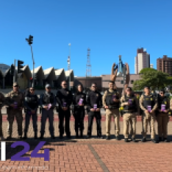 Ação do programa Mulher Segura alerta sobre violência contra a mulher em Cascavel