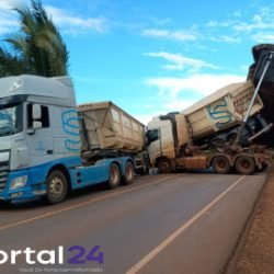 Acidente entre carretas bloqueia rodovia e causa transtornos na MS-276, entre Indápolis e Lagoa Bonita