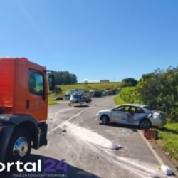 Acidente envolvendo dois veículos e caminhão mobiliza equipes de resgate em Nova Aurora