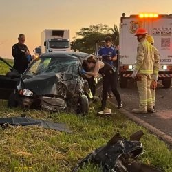 Acidente fatal na PR-493 deixa um morto e um ferido grave no sudoeste