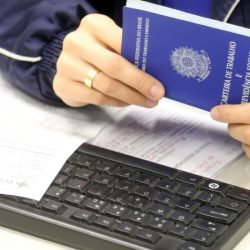 Com 20,6 mil vagas abertas, Agências do Trabalhador ajudam paranaenses no início do ano