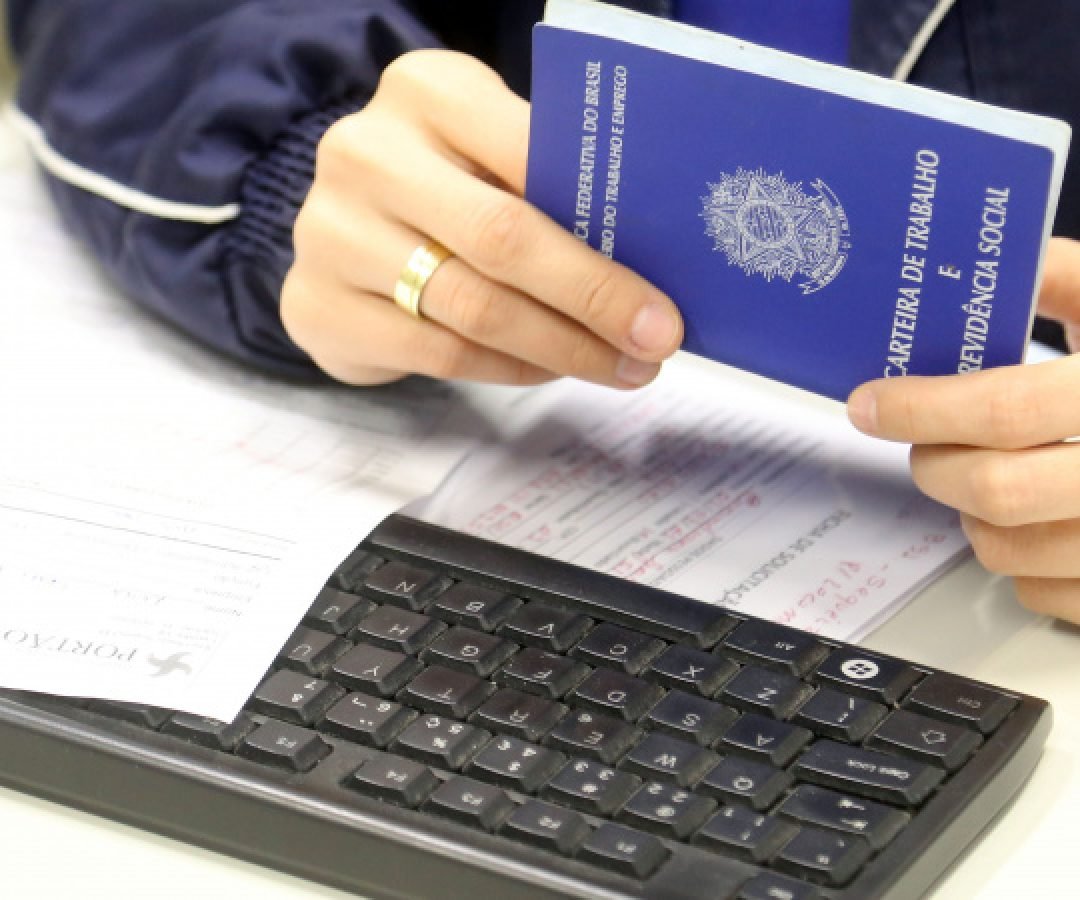 Com 20,6 mil vagas abertas, Agências do Trabalhador ajudam paranaenses no início do ano