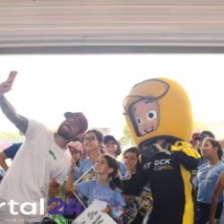Alunos da rede municipal visitam autódromo e conhecem bastidores da Stock Car em Cascavel