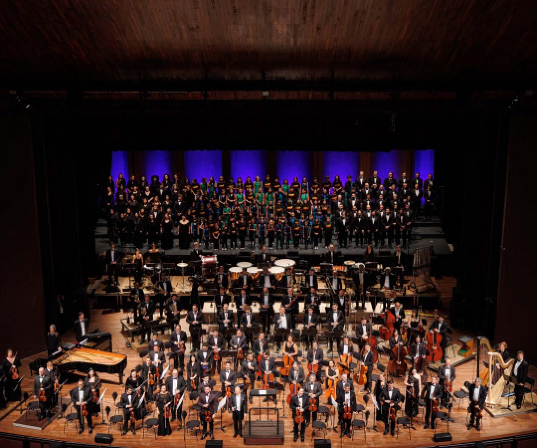 Concerto dos 41 anos da Orquestra Sinfônica do Paraná leva 4,3 mil pessoas ao Guaíra