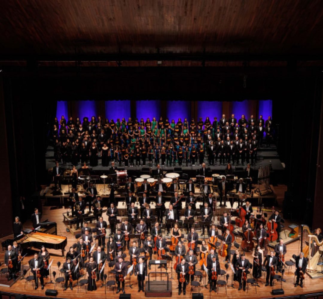 Concerto dos 41 anos da Orquestra Sinfônica do Paraná leva 4,3 mil pessoas ao Guaíra