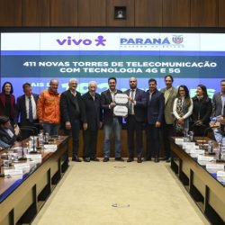 Governador anuncia parceria de R$ 192 milhões com a Vivo para ampliar cobertura de telefonia e internet