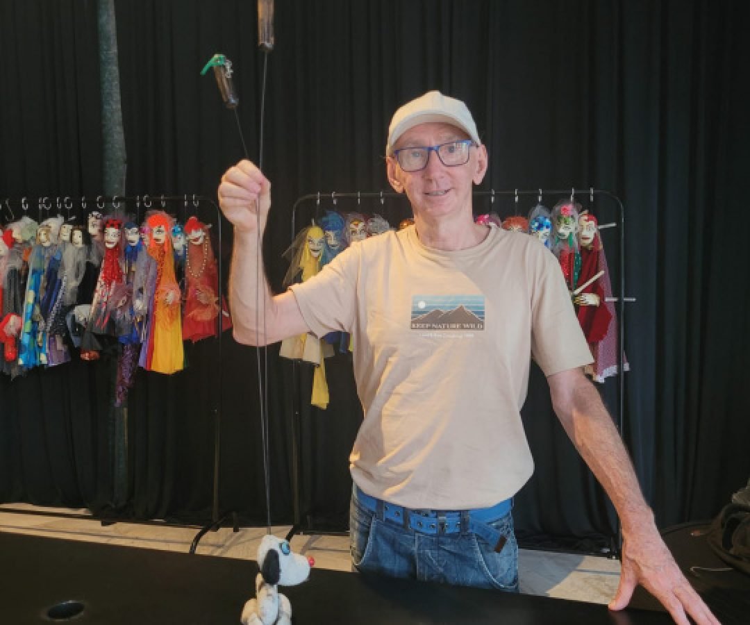 Documentário resgata história do Festival Espetacular de Bonecos produzido pelo Guaíra