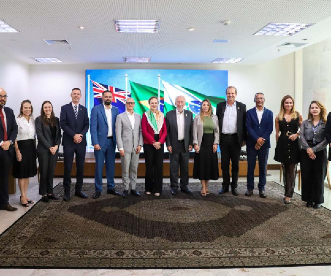 Relações comerciais dominam reuniões de Piana com embaixadores de Argentina, Austrália e Países Baixos 