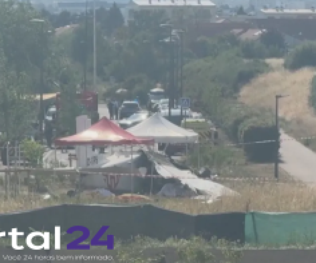 Avião de escola de paraquedismo cai na França e deixa 11 mortos