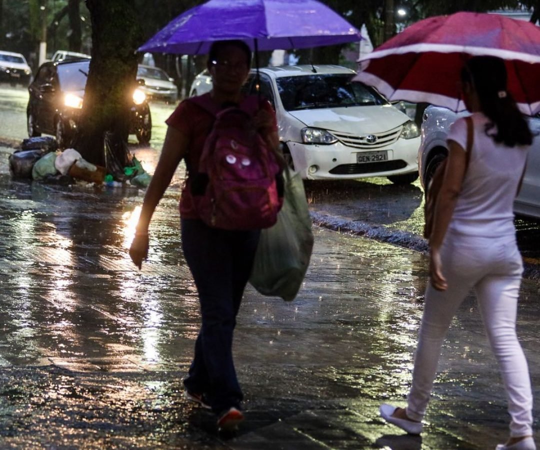 Belém decreta emergência em razão de fortes chuvas