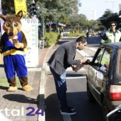Blitz educativa marca mobilização contra as drogas em Cascavel