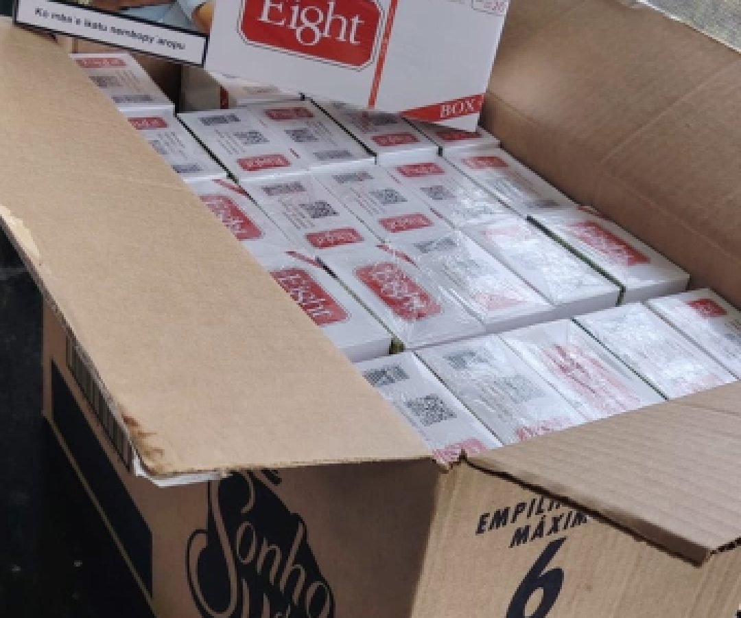 BPRv apreende cigarros e medicamentos emagrecedores escondidos em veículo no Noroeste do Paraná