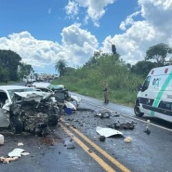 colisão frontal mata jovem de 21 anos e motorista em Diamante do Norte