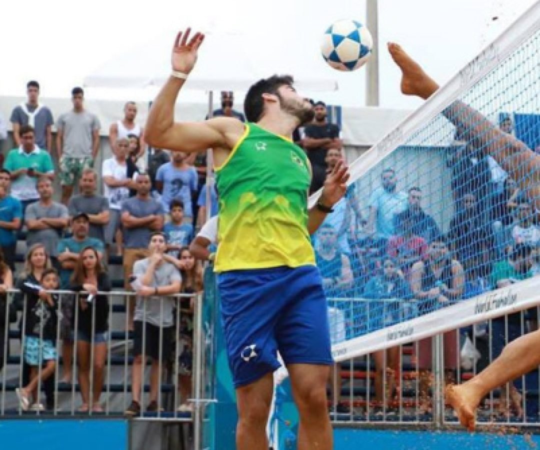 TV Paraná Turismo transmite desafio Brasil x Argentina de Futevôlei no domingo