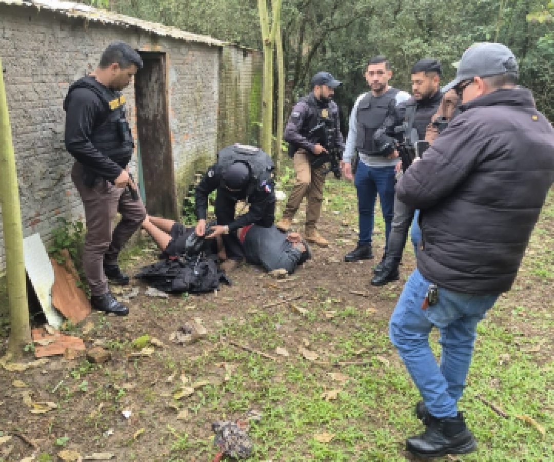 Brasileiro com antecedentes por roubos e tráfico é preso durante operação policial no Paraguai