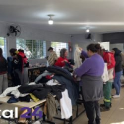 Brechó Social do Provopar oferece roupas e cobertores gratuitos no Bairro Melissa