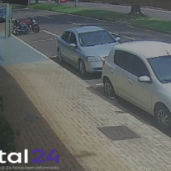 Câmera flagra CrossFox envolvido em ocorrência com arma de fogo circulando pela cidade