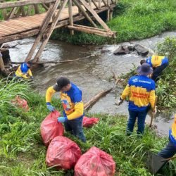 Sanepar mobiliza 350 voluntários em mutirão de limpeza de rios no Paraná