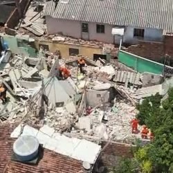 Desabamento em Olinda deixa dois mortos e feridos