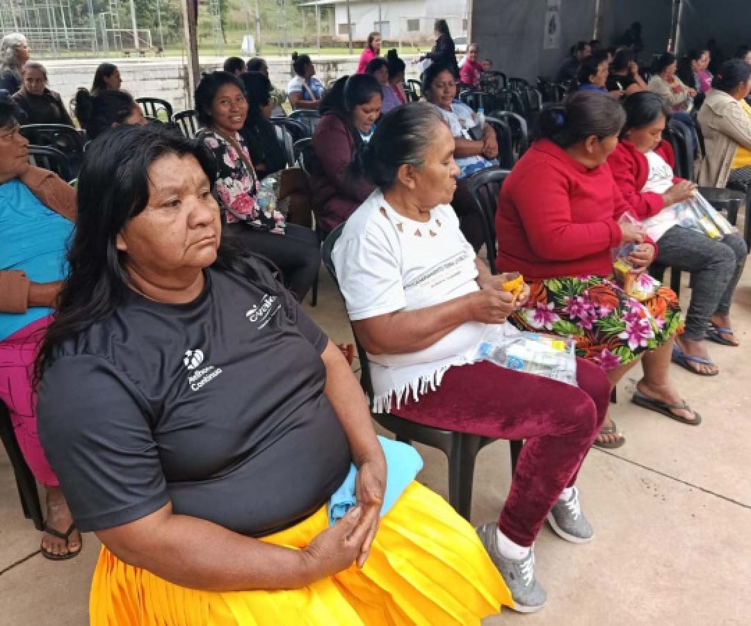 Nova Laranjeiras: Carreta Saúde da Mulher leva atendimento à maior terra indígena do Paraná