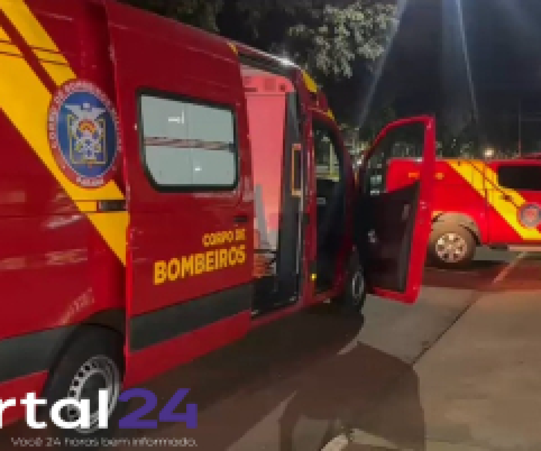 Casal sofre fraturas nas pernas após carro atingir motocicleta e fugir em Cascavel