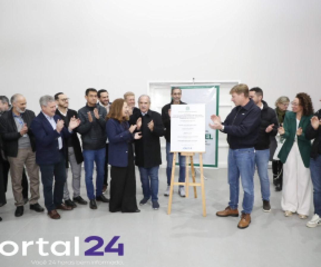 Cascavel entrega reforma histórica do Anfiteatro Emir Sfair e moderniza Centro de Convenções
