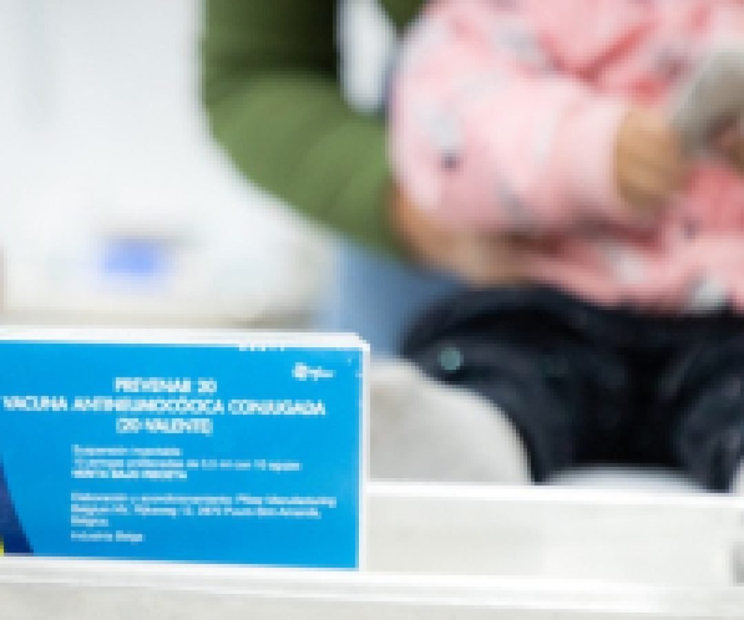 Cascavel inicia aplicação da vacina Pneumo 20 para crianças de até 5 anos